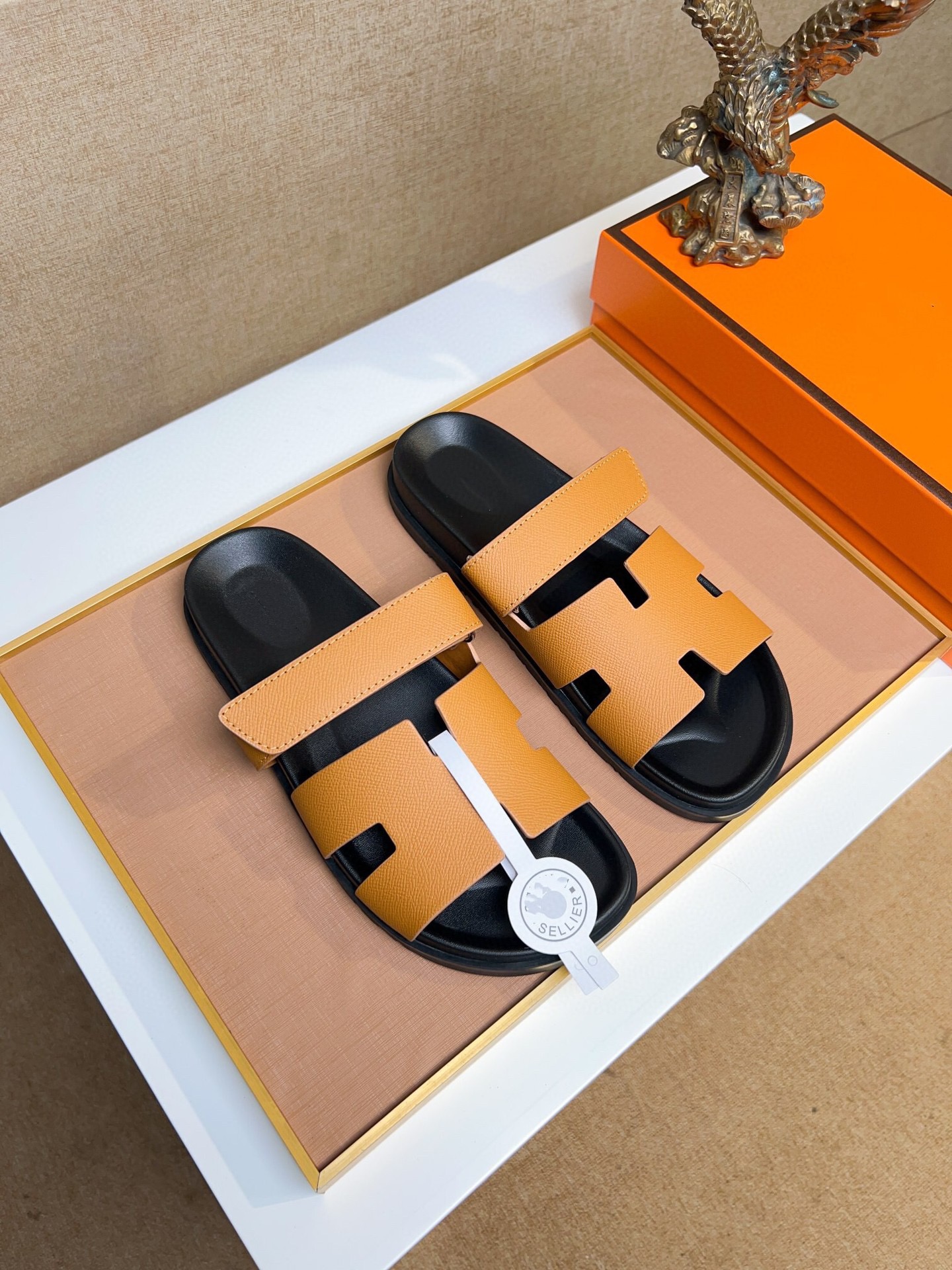 Sandales en Cuir Naturel avec Bride Ajustable - Design H – Image 13