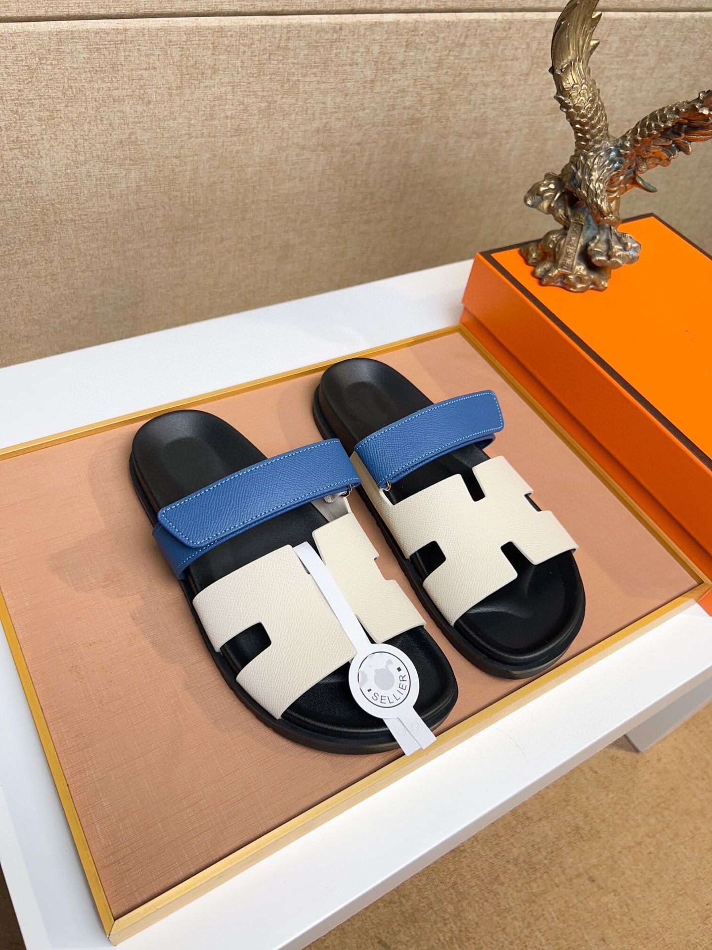 Sandales en Cuir Naturel avec Bride Ajustable - Design H – Image 15