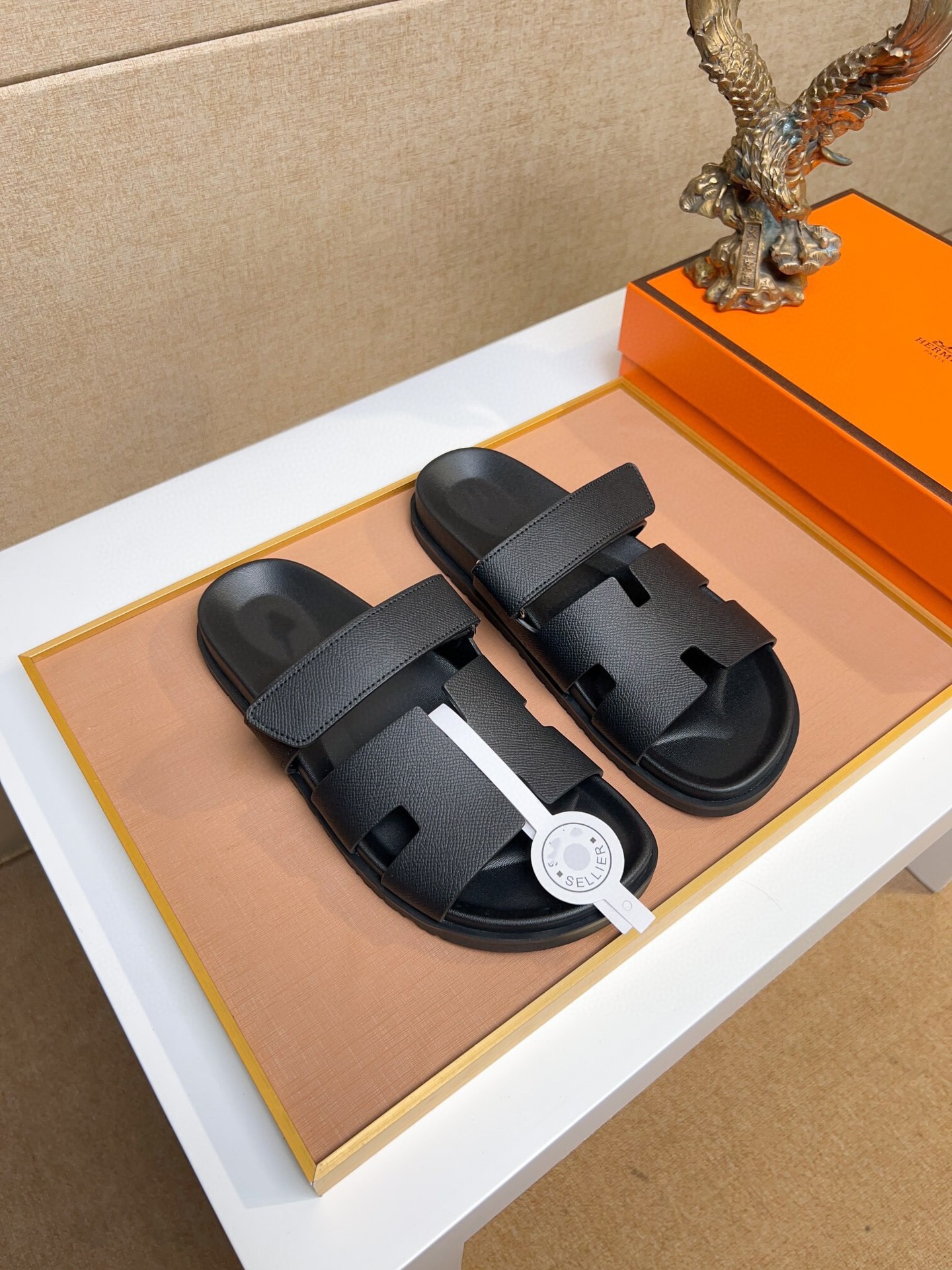 Sandales en Cuir Naturel avec Bride Ajustable - Design H – Image 2